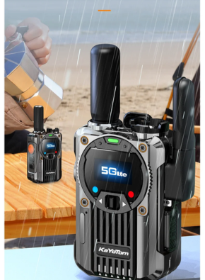 M66 Global available 5000KM POC 4G Walkie Talkie Two-way Intercom Radio