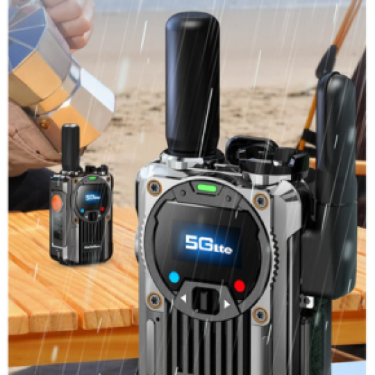 M66 Global available 5000KM POC 4G Walkie Talkie Two-way Intercom Radio
